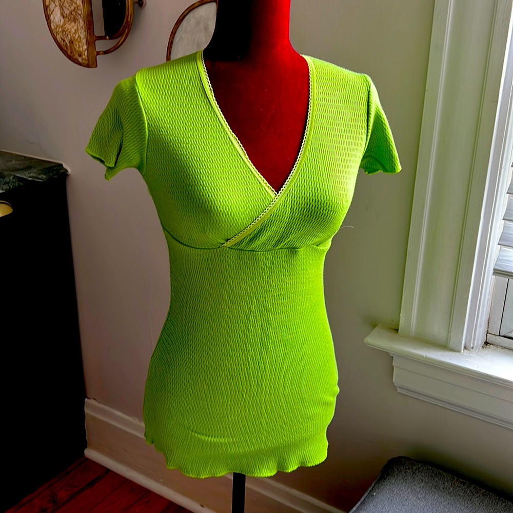 Strech knit top in lime